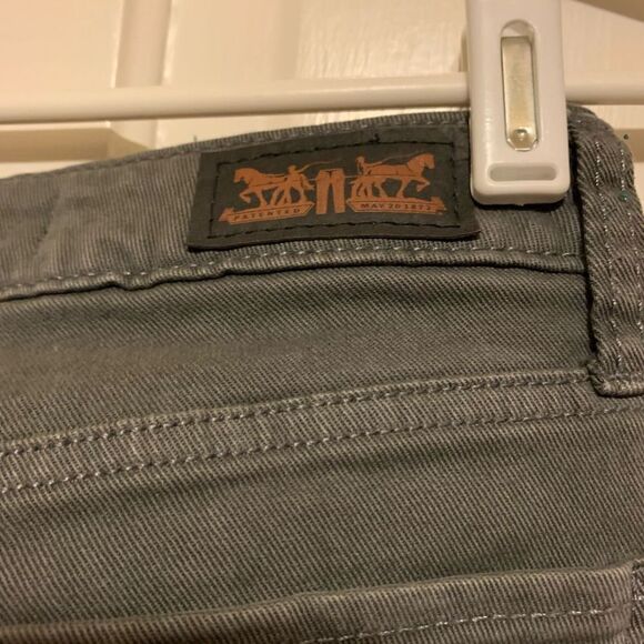 Levi’s 535 Legging Size 5M Gray Jeans - Picture 4 of 7